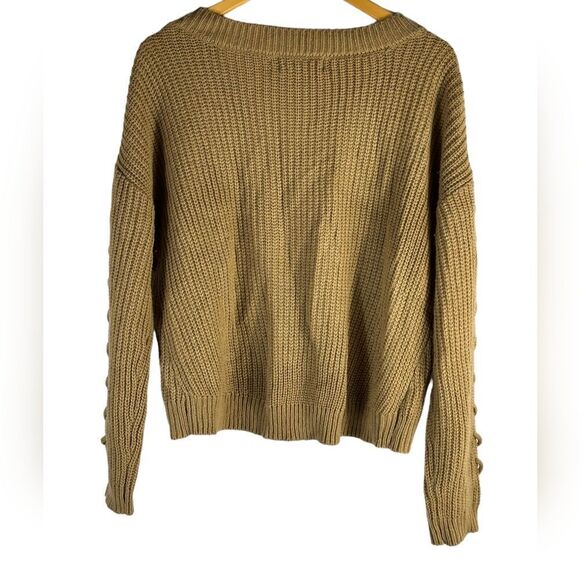 Almost Famous olive Green Knitted Sweater - Picture 2 of 3